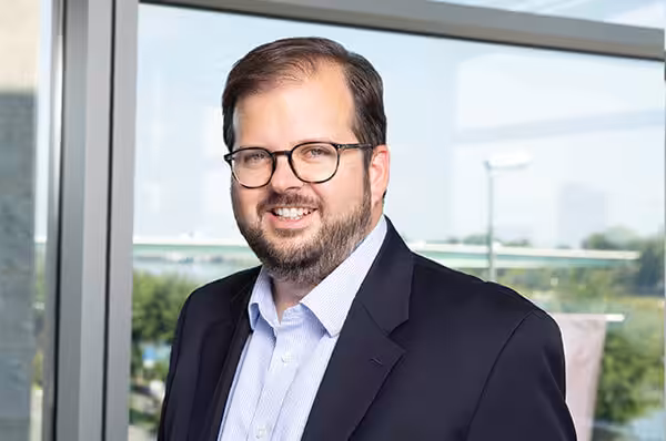 Alexander Gottstein-Anwalt-Rechtsanwalt-Kanzlei-MTR Legal Rechtsanwälte