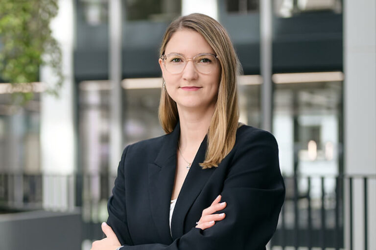 Luisa Brinkmann-Anwalt-Rechtsanwalt-Kanzlei-MTR Legal Rechtsanwälte