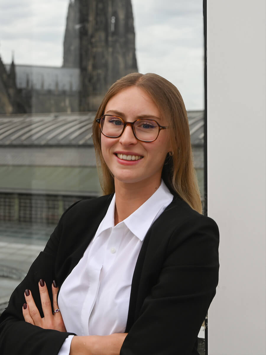 Josefa Engbrox-Anwalt-Rechtsanwalt-Kanzlei-MTR Legal Rechtsanwälte