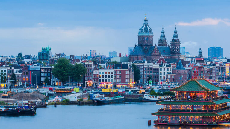 Amsterdam-Anwalt-Rechtsanwalt-Kanzlei-MTR Legal Attorneys