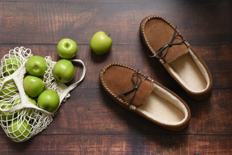 Irreführende Werbung mit „Apfelleder“-Anwalt-Rechtsanwalt-Kanzlei-MTR Legal Rechtsanwälte